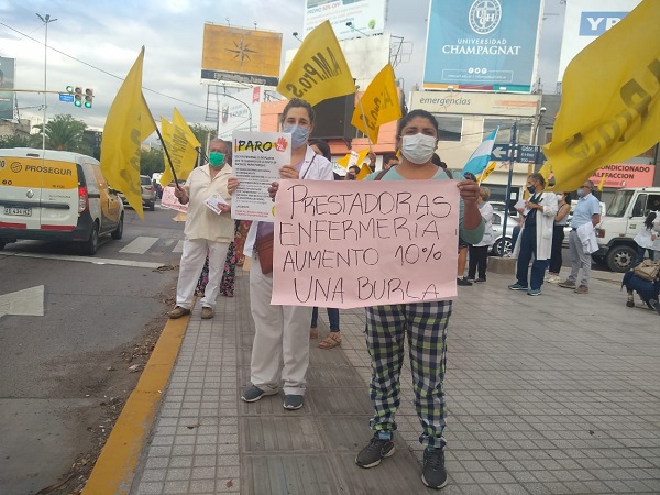 #ElDesayunador | Reclamo en salud y repartidores de Pedios Ya