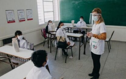 Clases en Mendoza: el lunes vuelve a la presencialidad todo el Nivel Primario