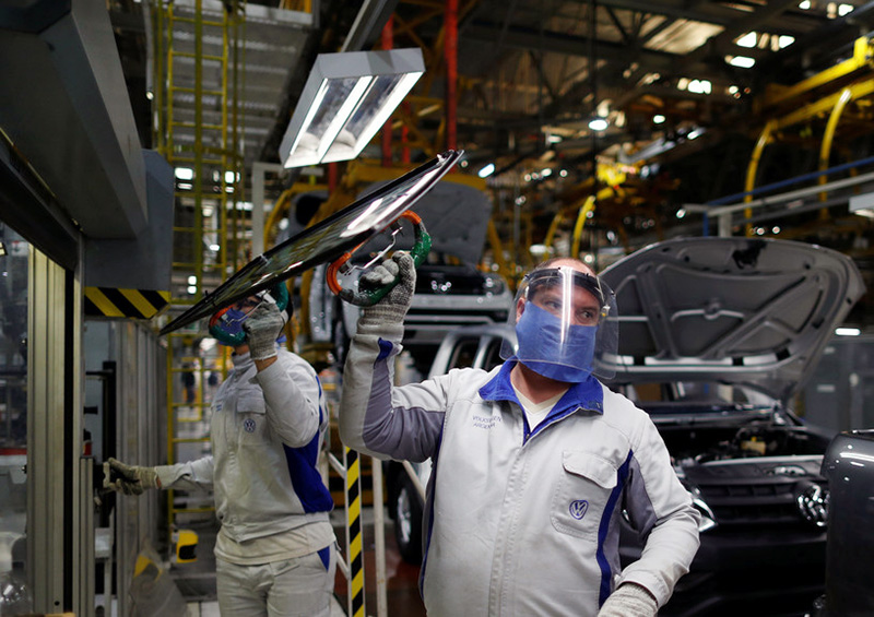 El Desayunador | Creció la industria y Portezuelo del Viento en agenda política