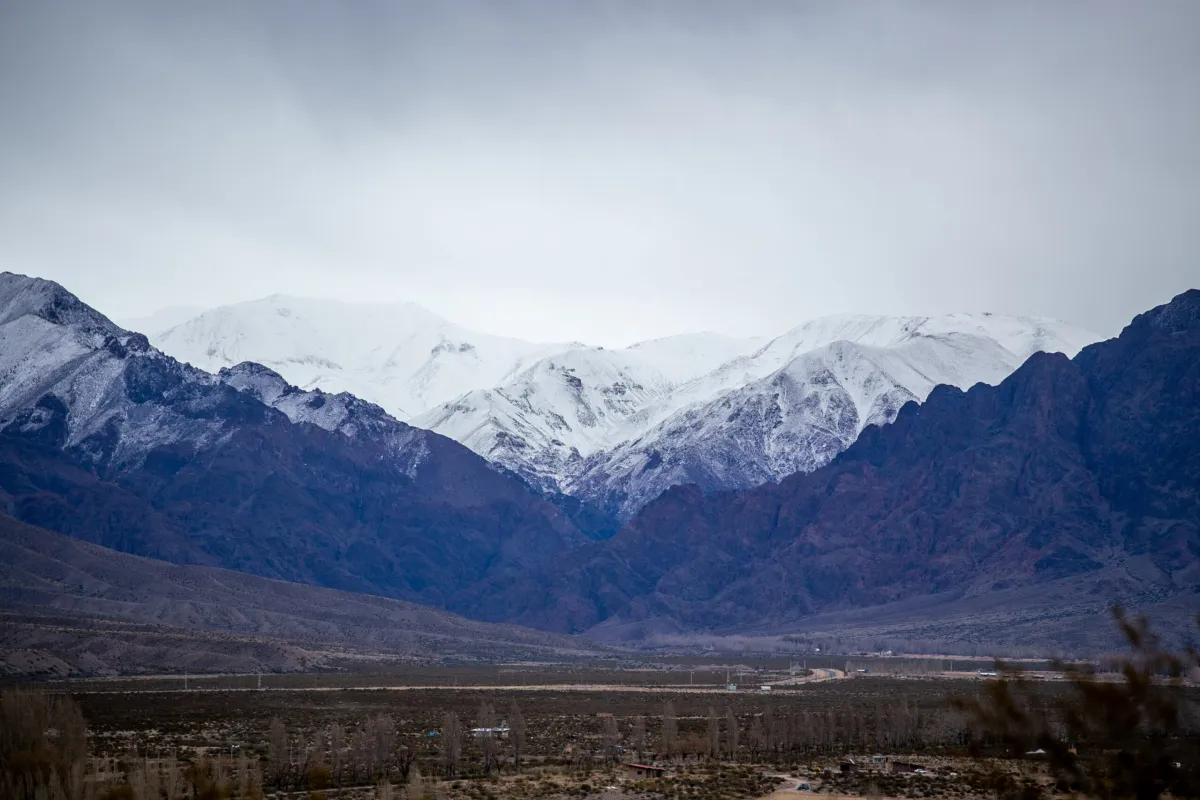 El Desayunador | Continúa el alerta de viento Zonda y nevadas en cordillera