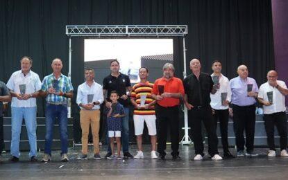 San Martin entregó premios a deportistas destacados