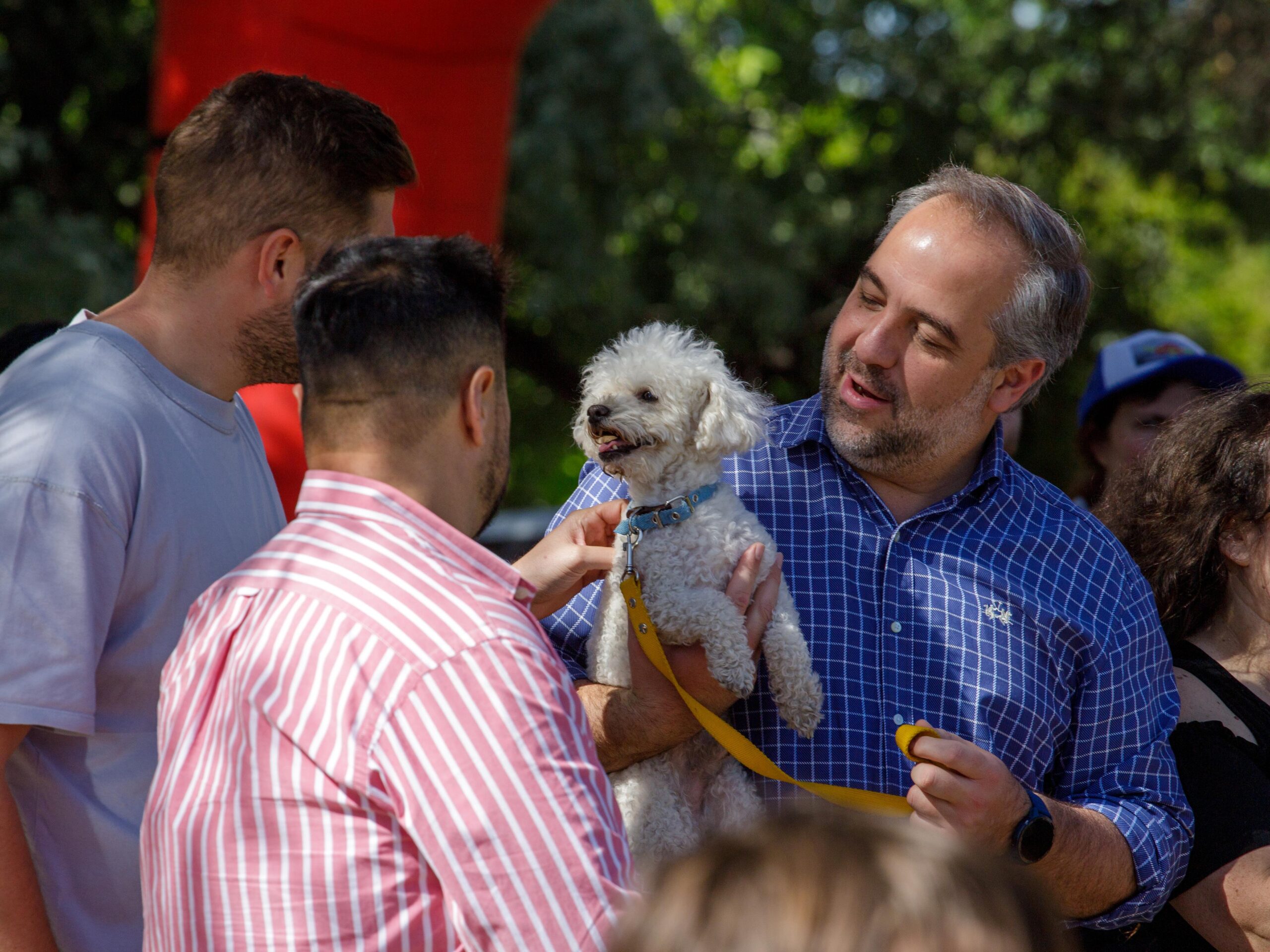 Maipú realizó una caminata para concientizar sobre la tenencia de mascotas