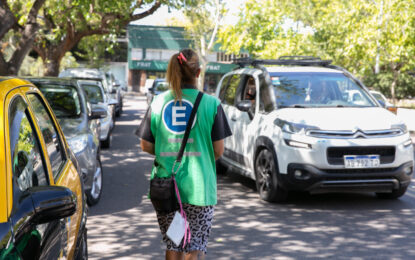 El Desayunador | Estacionamiento en Ciudad: Costará $300 la media hora