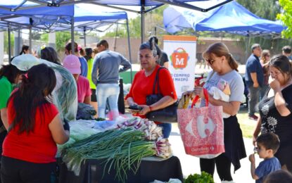 Maipú: Gran feria navideña en la Estación Gutiérrez