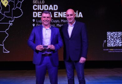 Godoy Cruz recibió doble reconocimiento por políticas de energía y primera infancia
