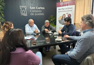 San Carlos firmó convenio con la Universidad Kennedy para ofrecer oportunidades educativas