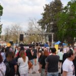 Junín celebró la primavera con una gran fiesta retro